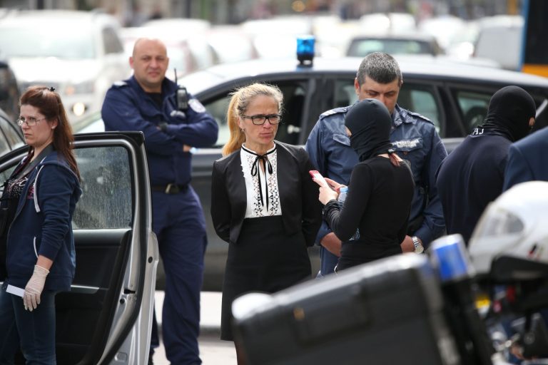 Арестуваха зрелищно кметицата на „Младост“