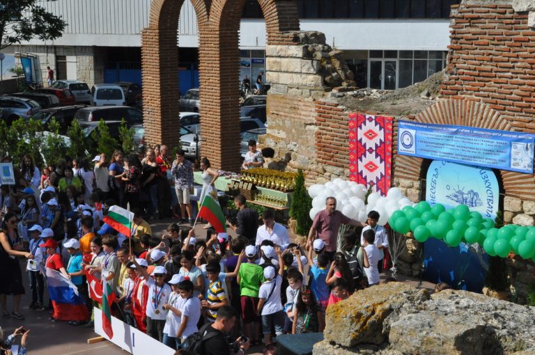 Малки математици от цял свят премериха сили в Несебър