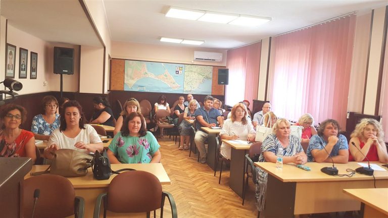 Иван Алексиев проведе среща с директорите на учебните заведения от общината