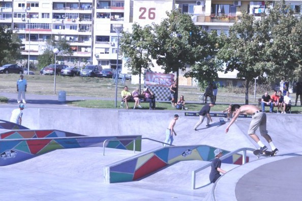 В Бургас ще се проведе Международното състезание по скейтбординг Burgas Skate Open’2018/видео/