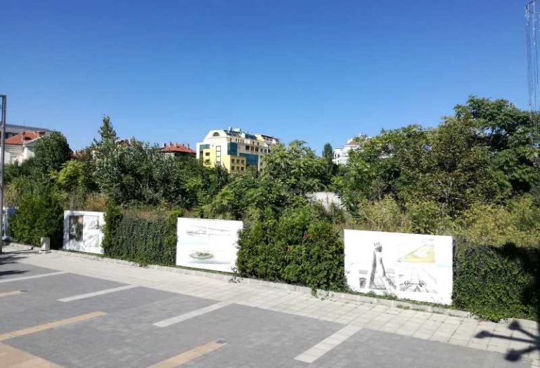 Одобриха предложението на кмета за дупката до „Тройката“