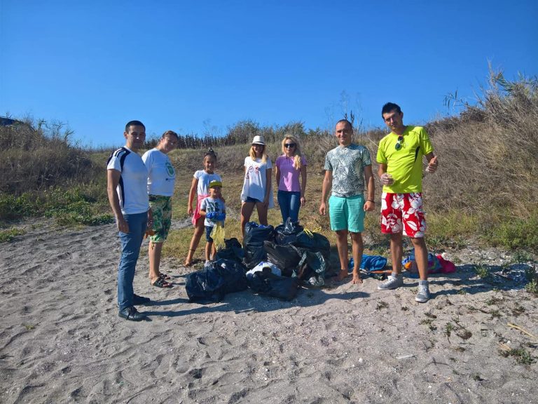 ГЕРБ в област Бургас подкрепи кампанията „Да изчистим България заедно“