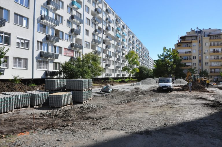Нови паркоместа в „Слаейков“ и ЦГЧ