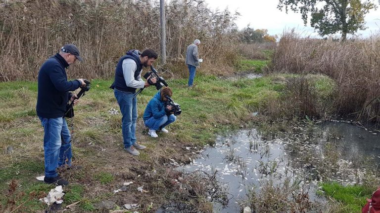 Повторна проверка ще бъде извършена по сигнал за мъртва риба във водоем край Поморие
