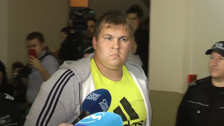Екстрадираха казахстанеца, източил 1 милион долара