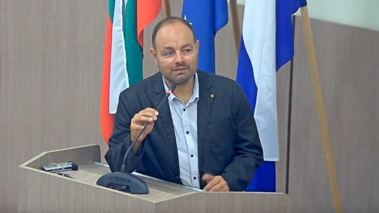 Какви са мерките за намаляване на шумовото натоварване, пита общински съветник