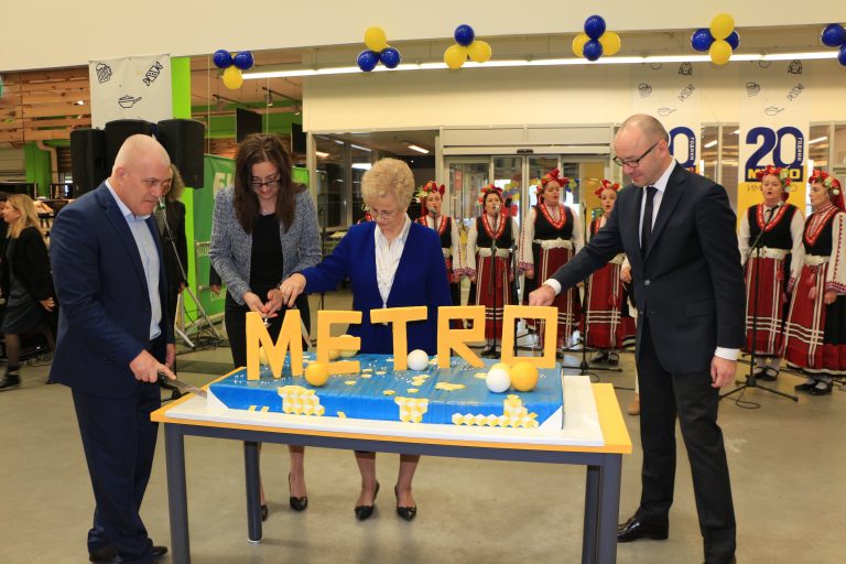 МЕТРО Бургас отпразнува Рожден ден /галерия/