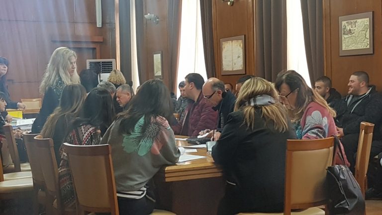 Пълен цирк на заседанието на комисията за преместваемите обекти, търговци си тръгнаха недоволни