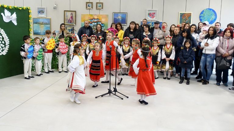 „Цветни дни“ за децата на Несебър, Равда и Обзор