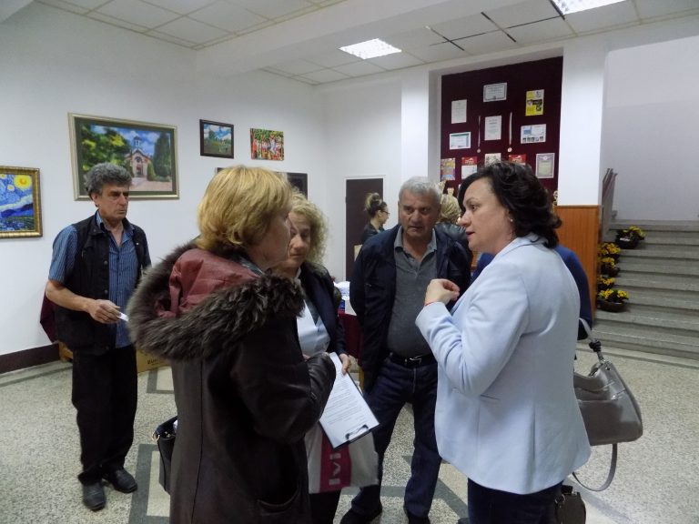 Ивелина Василева в Сунгурларе: Европа подкрепя всяка българска община