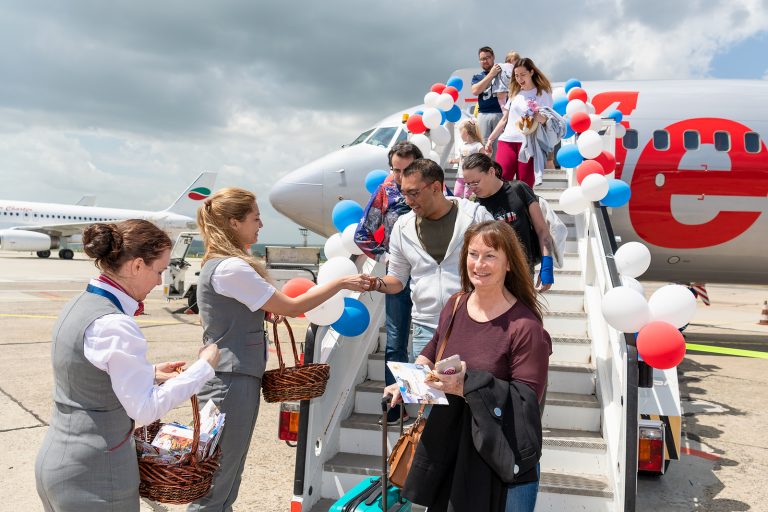 На Гергьовден: Jet2.com и Jet2holidays стартираха полетите си до Бургас