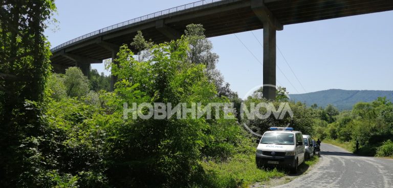 Извънредно: Баща хвърли детето си от мост край Габрово