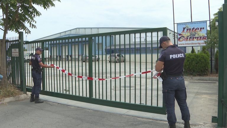 Полицията в Бургас откри рекордно количество кокаин в кашони с банани
