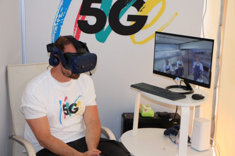 Андре Токев дава кулинарни уроци от Бургас с 5G лайф /снимки/