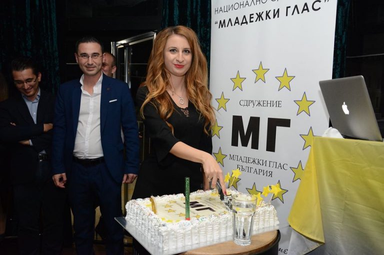 „МЛАДЕЖКИ ГЛАС“ с Благотворетилен коледен бал за IX-та поредна година