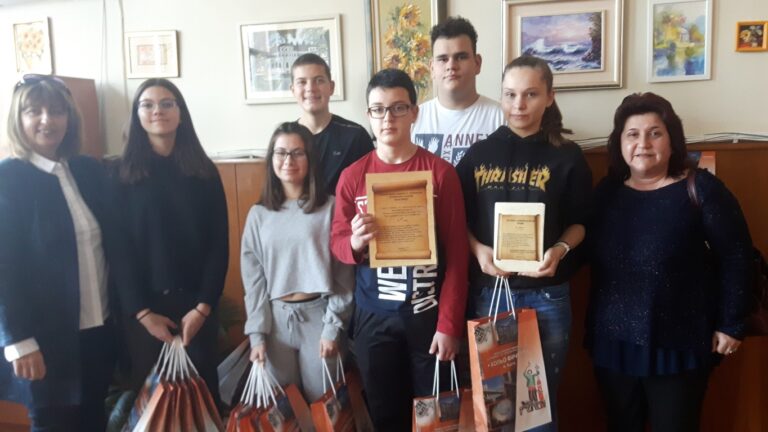 Последният препис на „История славянобългарска“ у нас е дело на ученици от Бургас