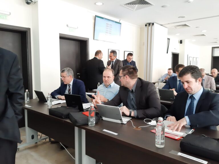 Приеха годишния бюджет на Бургас