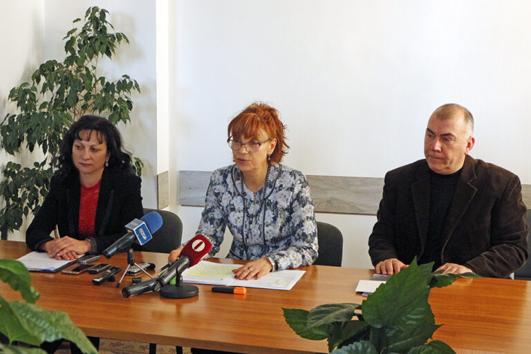 Предварително попълнена декларация за доходите  ще бъде достъпна от месец март за всички, които притежават ПИК