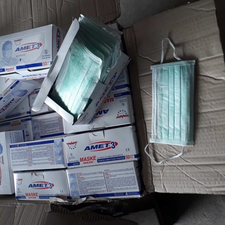 Задържаха 2000 контрабандни медицински маски на Малко Търново