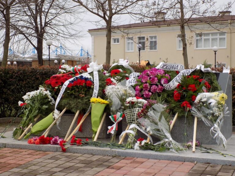 На 7 февруари честваме 142 години от Освобождението на Поморие
