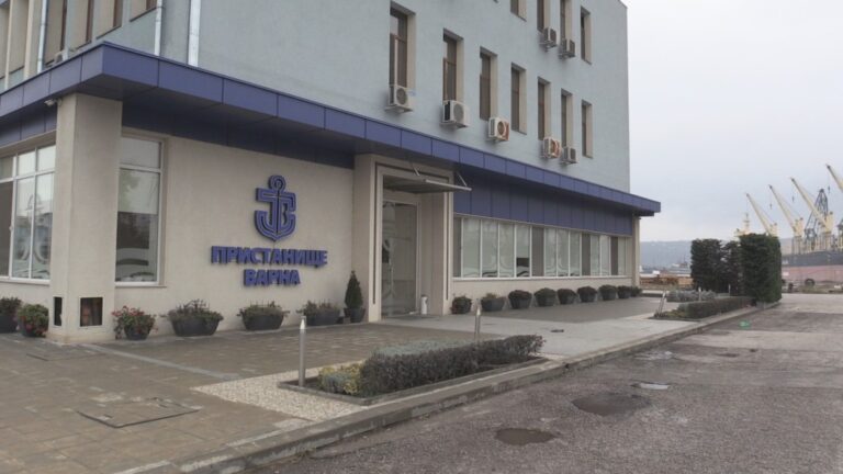 Предадоха на съд за подкупи бившия началник на митнически пункт „Варна-Запад“