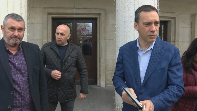 Николов: Хора под карантина правят семейни тържества и сбирки!
