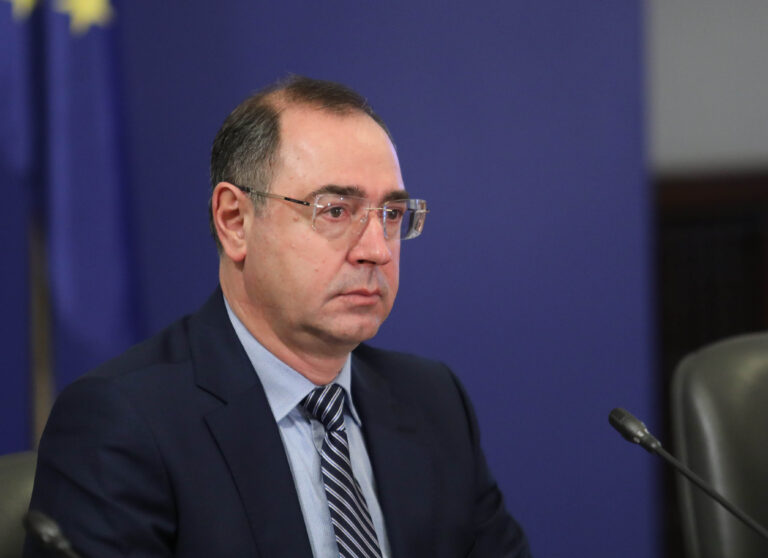 Шефът на Инфекциозната клиника във ВМА – за симптомите и лечението на коронавируса