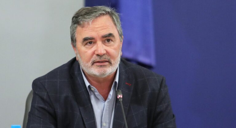 Няма да се въвежда извънредна епидемична обстановка в страната заради коклюш