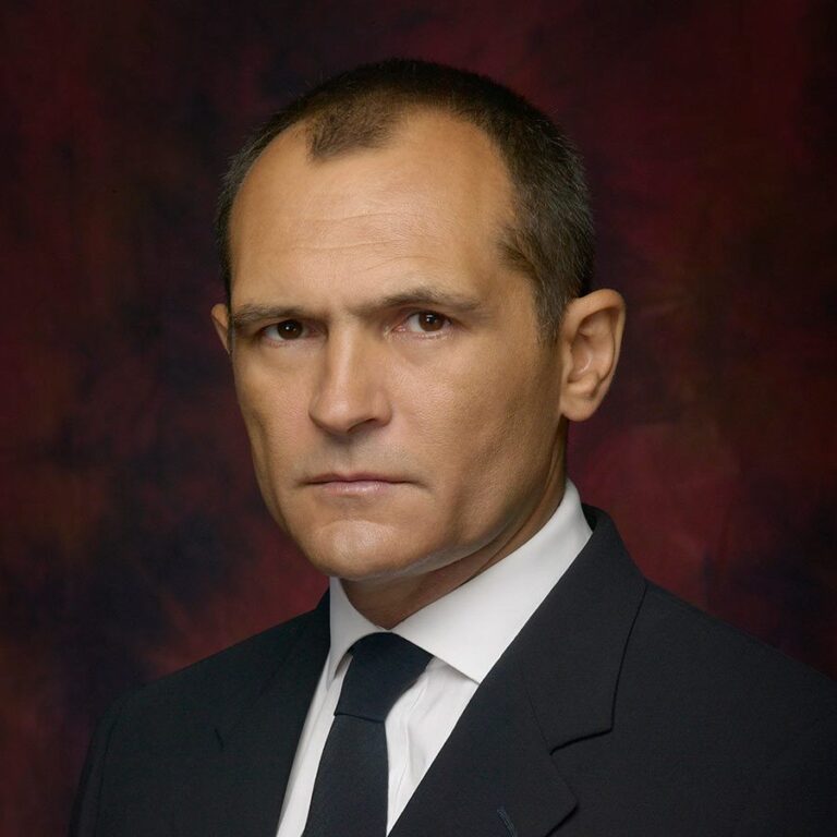 Божков с нова публикация, Кирил Домусчиев го принудил да подпише неизгоден договор за реклама