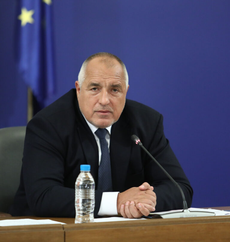 Извънредното положение се удължава с един месец