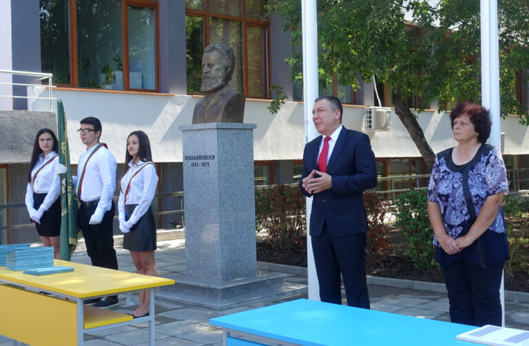Празник за седем отличници в Несебър