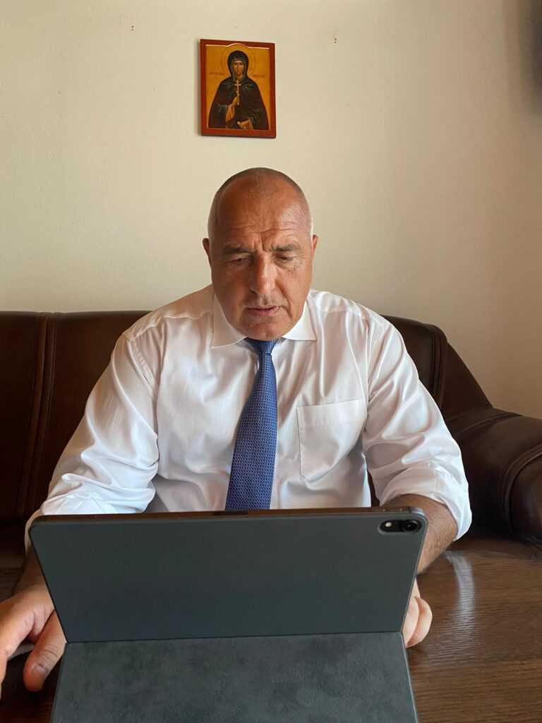 Над 2,1 милиона пенсионери ще получат 50 лв. добавка към пенсиите си за месец август