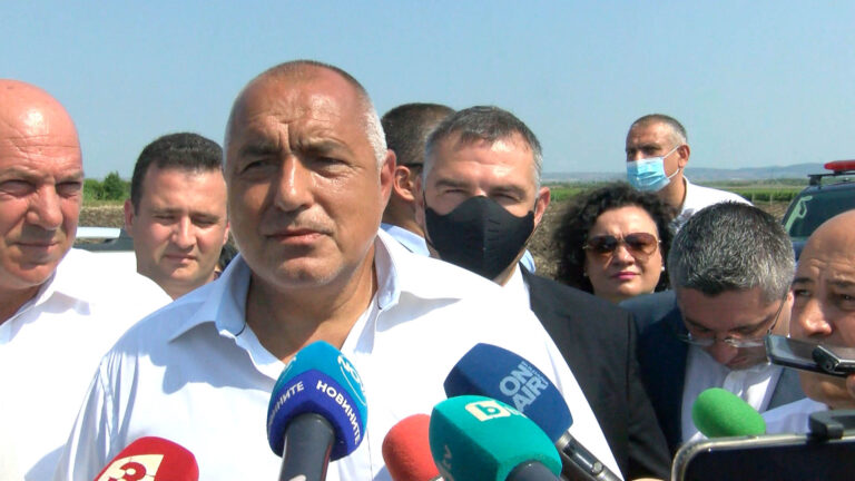 Борисов: „Подпорната стена“ остава къщичка за птици. Хотел няма да се строи! (видео)