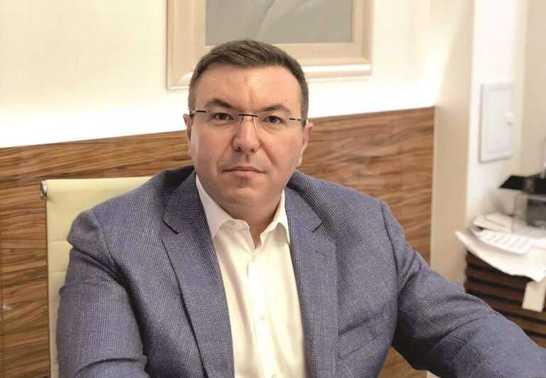 Здравният министър: Грозна лъжа е, че ще затваряме градовете с КПП-та отново