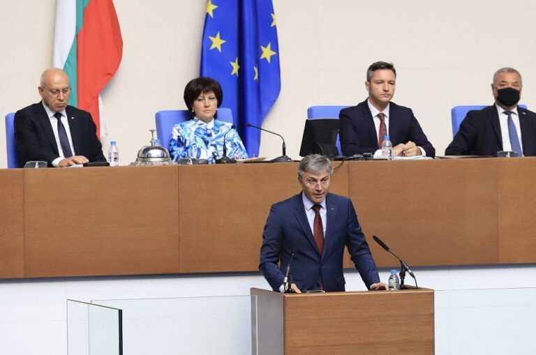 ДПС: Оставка на Радев и правителството, експертен кабинет