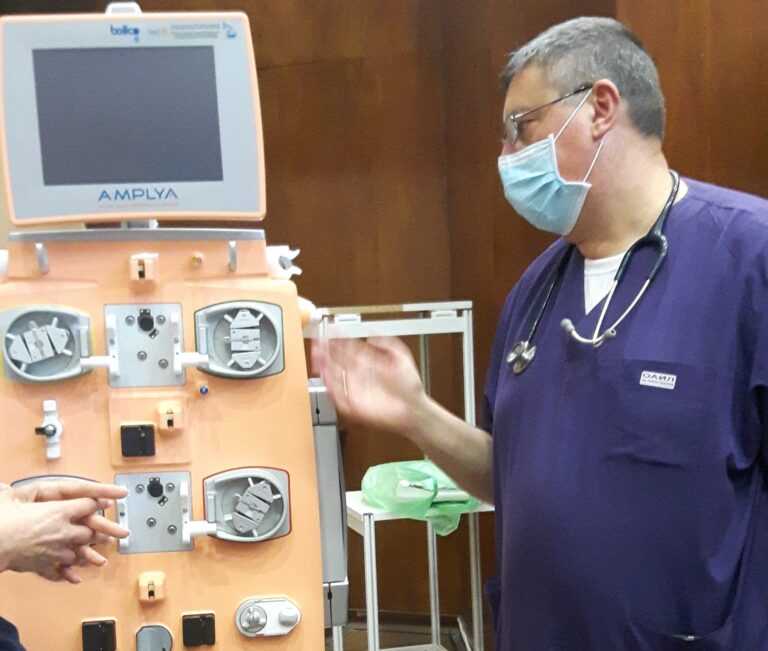 Нов апарат за пречистване на кръвта дава шанс за живот на тежко болни пациенти в УМБАЛ Бургас
