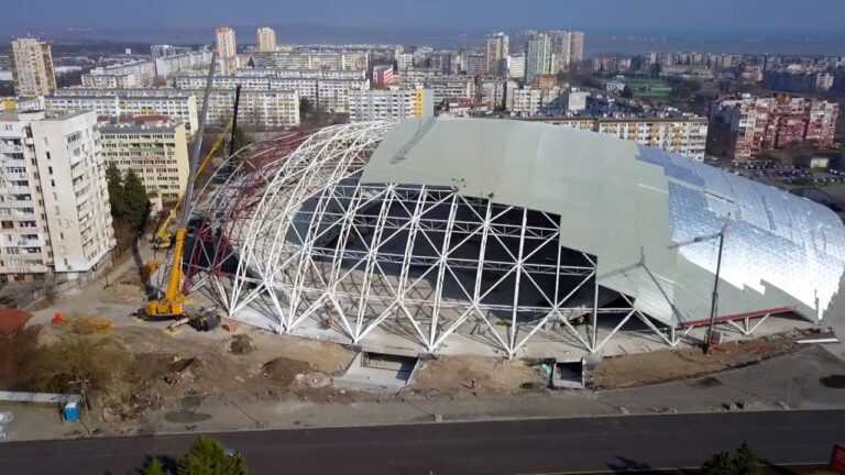 Съветници от ДБГ искат стена на спортната слава в Арена-Бургас