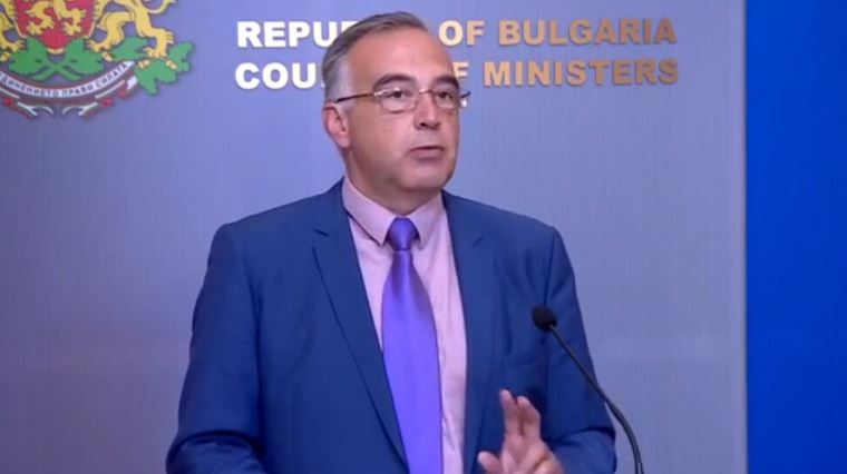Кутев: Прокуратурата опитва открито да се меси в работата на изпълнителната власт