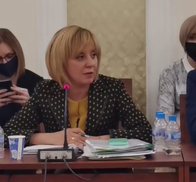 Утре е първото заседание на Комисията по ревизия на Манолова