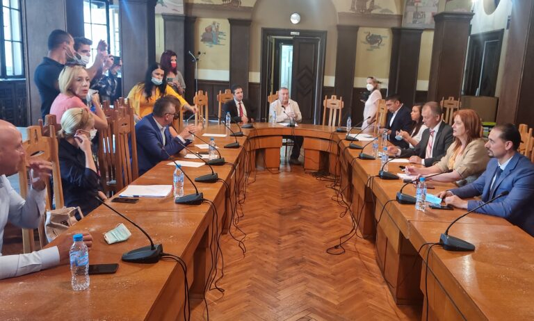 Партиите не постигнаха съгласие за състава на Районна избирателна комисия Бургас