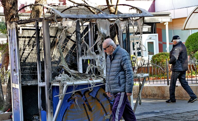 70-годишна жена изгоря като факла в павилион за вестници