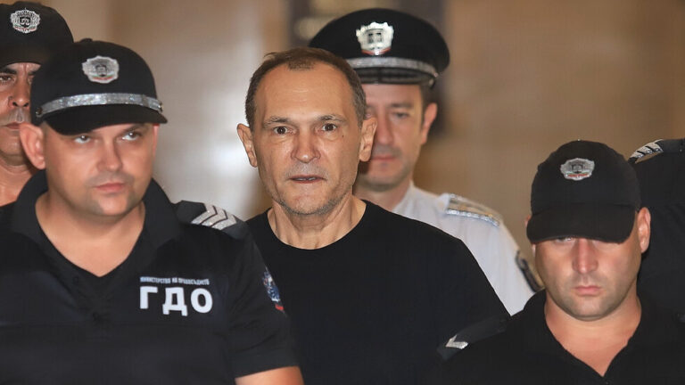Прокуратурата потвърди: Васил Божков е бил екстрадиран от властите в ОАЕ