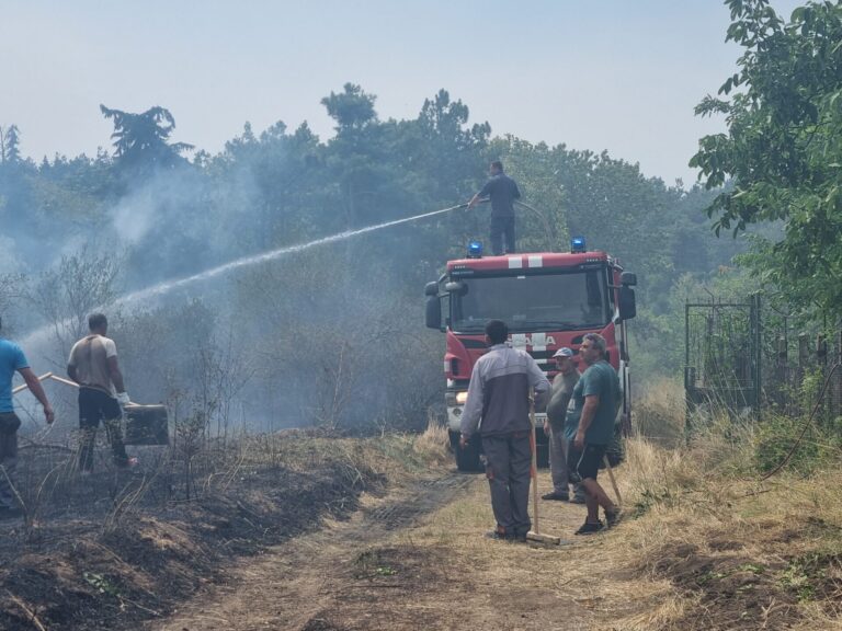 Задържаха тракторист, запалил пожар до с. Порой по непредпазливост