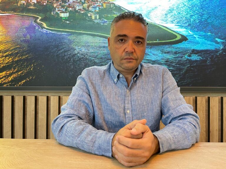 Стоян Василев атакува кметския пост в Приморско 