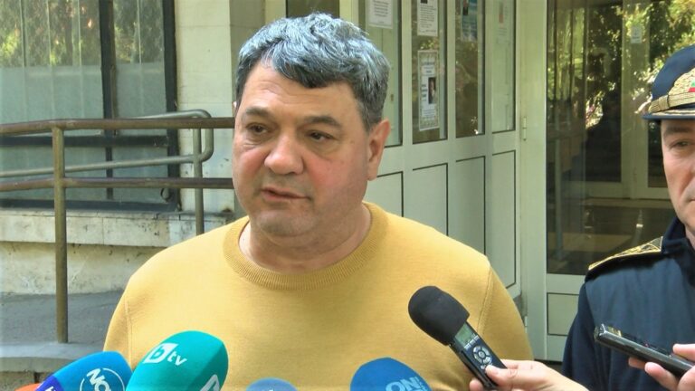 Радев подписа указ за освобождаването на главен комисар Петър Тодоров