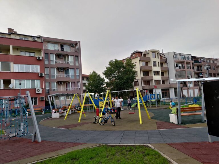 Николай Димитров с отчет за развитието на ж.к Черно море през мандат 2019-2023 /снимки/