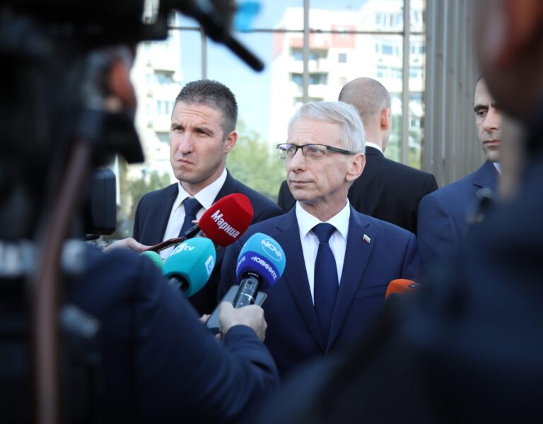 Премиерът акад. Денков: Нов вот на недоверие ще бъде загуба на време