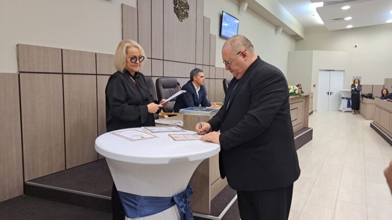 Михаил Хаджиянев е новият председател на Общинския съвет в Бургас