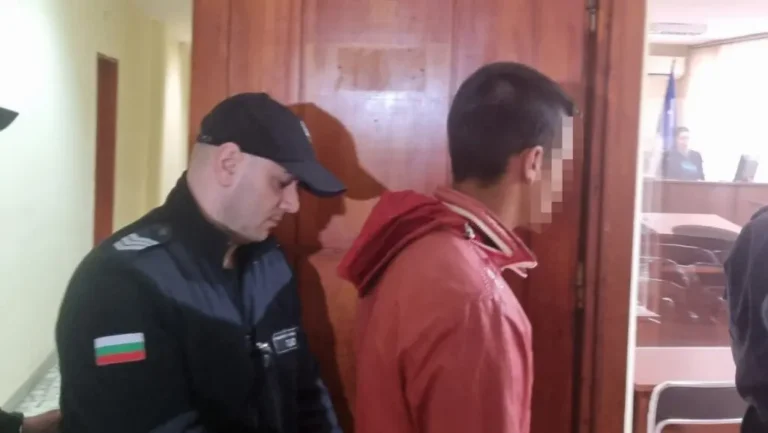 Окръжна прокуратура-Бургас предаде на съд 14-годишния Мишо, обвинен в  убийство на македонец в Слънчев бряг