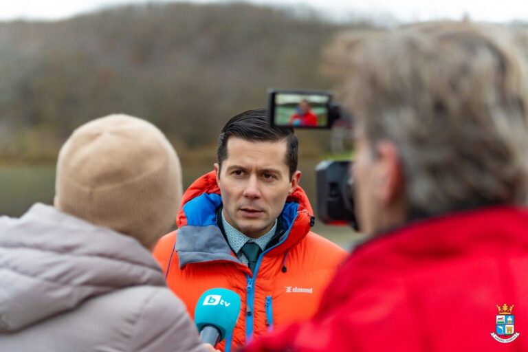 Кметът на Царево провери дейностите по възстановяване на язовирите до Лозенец